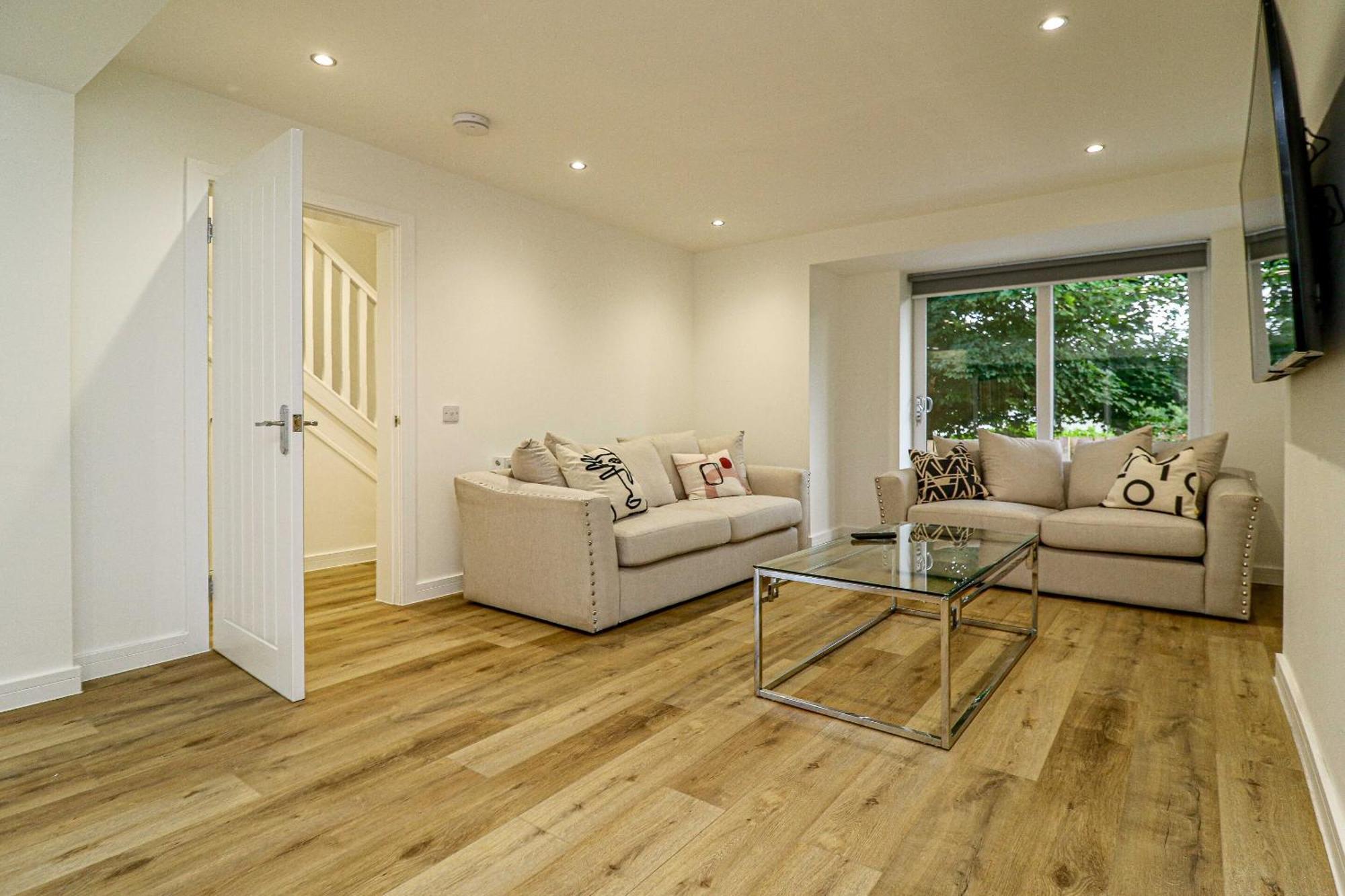 Wyndford Riverside House 글라스고 외부 사진