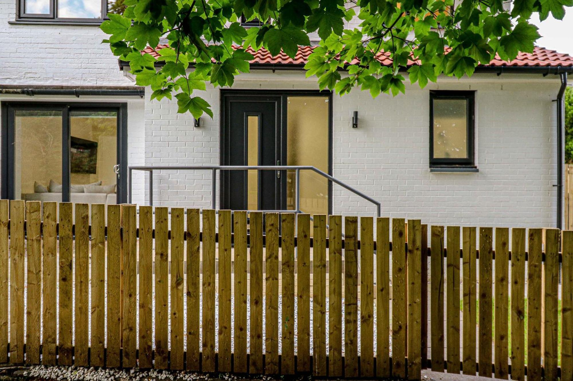 Wyndford Riverside House 글라스고 외부 사진